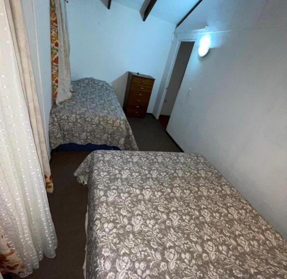 Casa 4 Quartos, Pua Vaenga