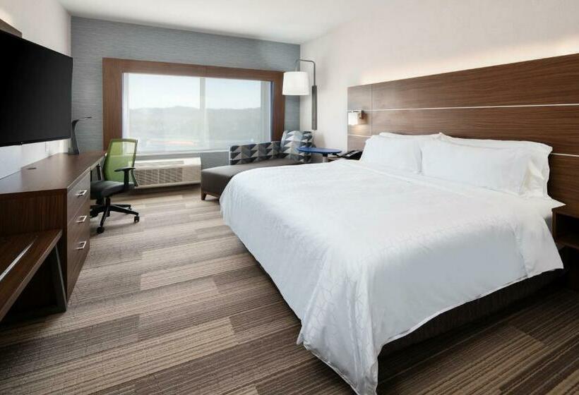 Номер Стандарт, Holiday Inn Express & Suites   Murrieta, An Ihg