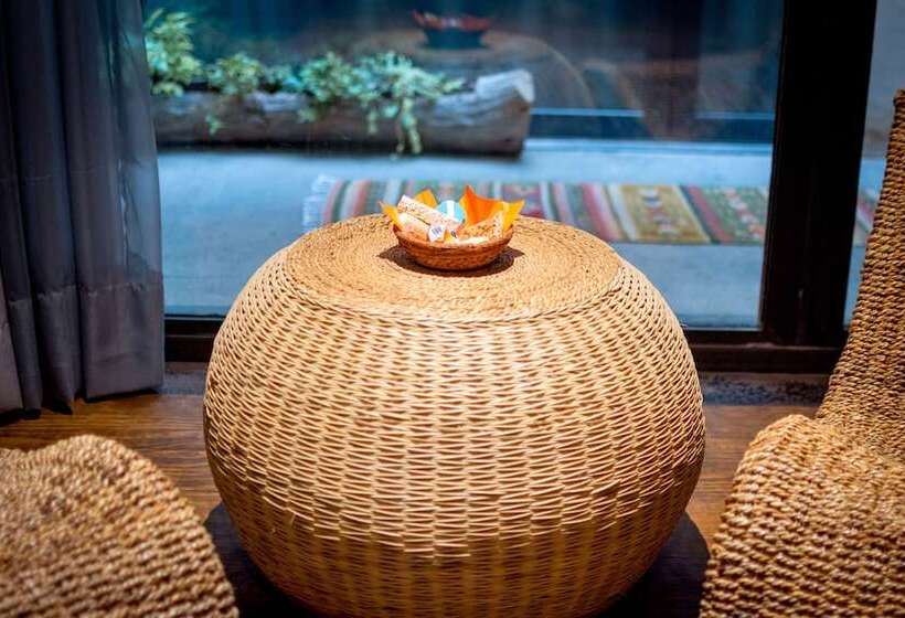 سوییت سوپریور, Mubu Hotel Boutique