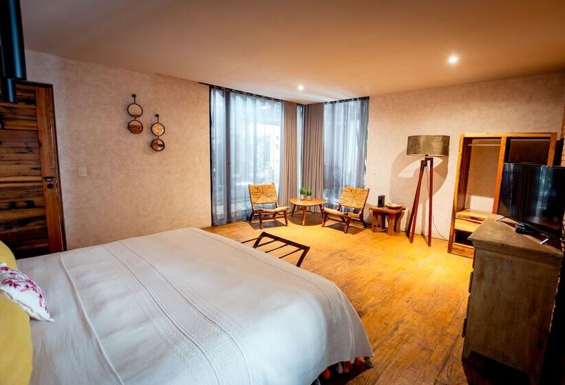 سوییت سوپریور, Mubu Hotel Boutique