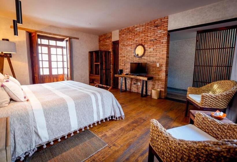 سوییت سوپریور, Mubu Hotel Boutique