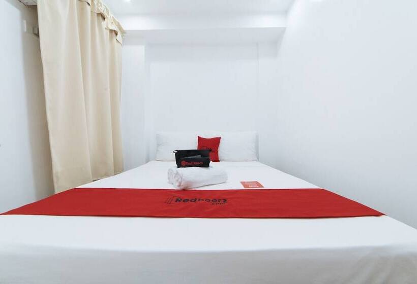 اتاق خانوادگی, Reddoorz At Dbuilders Rooms Bangkal Makati