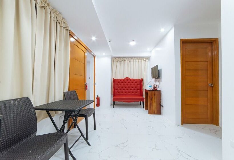 اتاق خانوادگی, Reddoorz At Dbuilders Rooms Bangkal Makati