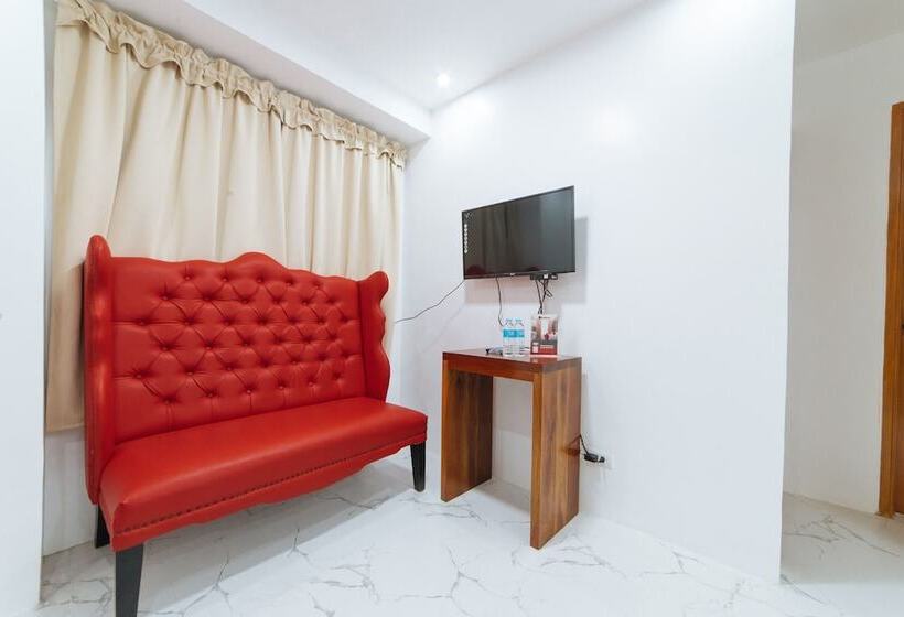 اتاق خانوادگی, Reddoorz At Dbuilders Rooms Bangkal Makati