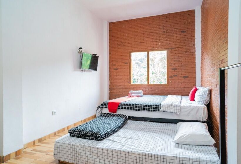 Номер Стандарт, Reddoorz Syariah @ Selomangleng Kediri