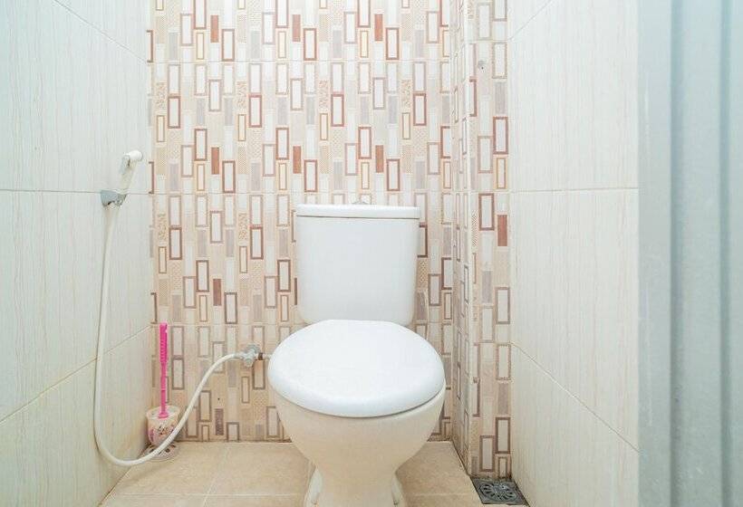 Номер Стандарт, Reddoorz Syariah @ Selomangleng Kediri