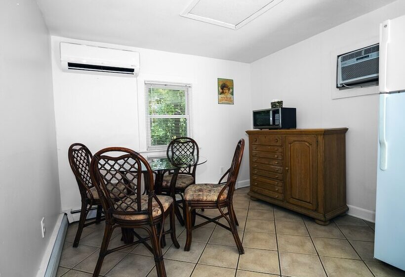 Дом 1 Спальня, Hampton S Vacation Inn