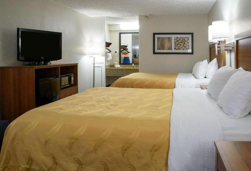 스탠다드 룸 더블 침대 2개, Quality Inn