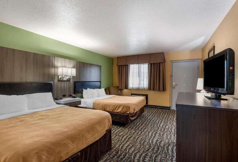 장애인을 위한 스탠다드 룸, Quality Inn
