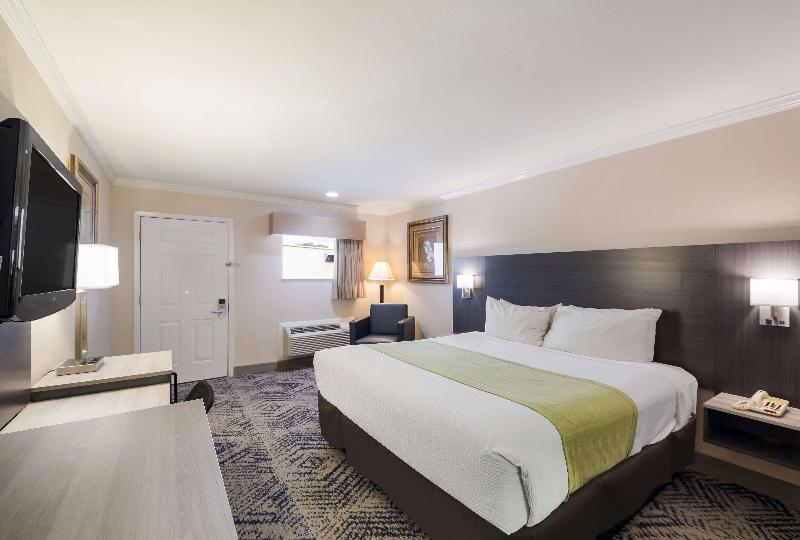 Номер Стандарт Кровать Кинг Адаптированный для Инвалидов, Surestay Hotel By Best Western Rockdale