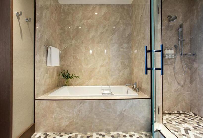 Люкс Deluxe Кровать Кинг, Kimpton Hotel Arras