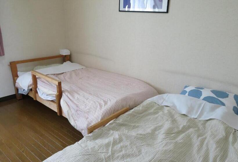 اتاق استاندارد با سرویس بهداشتی مشترک, Guesthouse Sakamichi Sampo