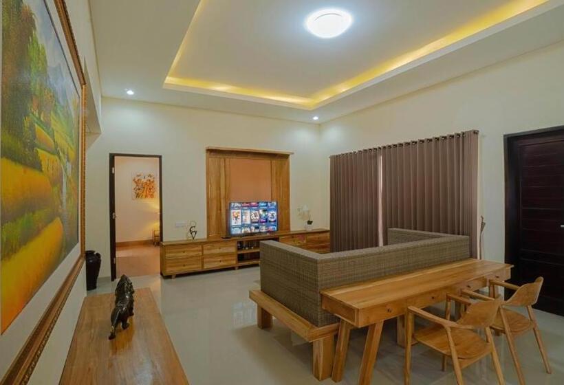 Студия Стандарт, Shitala Villa