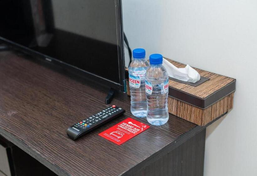 Номер Стандарт, Reddoorz Syariah Near Marvel City Mall 2