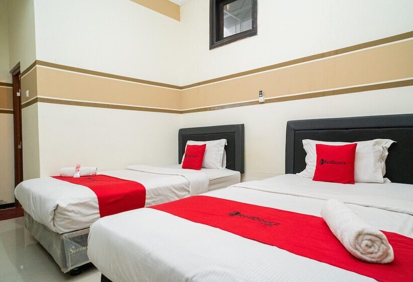 Номер Стандарт, Reddoorz Syariah Near Marvel City Mall 2