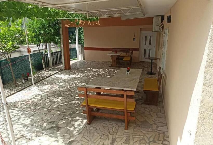 اتاق استاندارد, Apartmani   Sobe ćosić