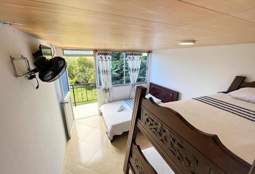 Семейный Номер, Cabañas Lluvia De Oro