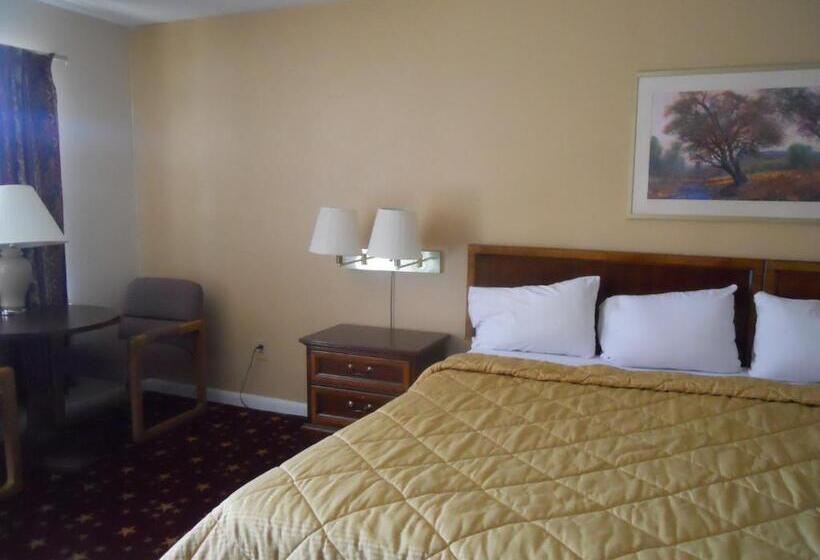 带大床的标准间, Cascades Motel   Chattanooga