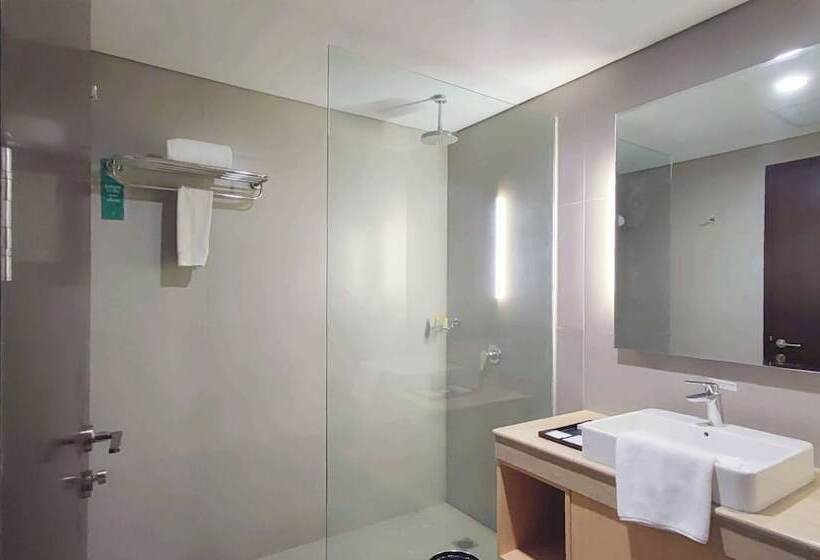シティビューのスーペリアルーム, Golden Tulip Springhill Lampung