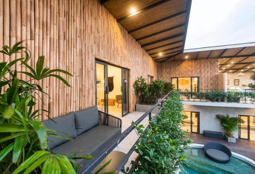 Студио Стандарт с Балконом, Canggu Dream Studios & Villas