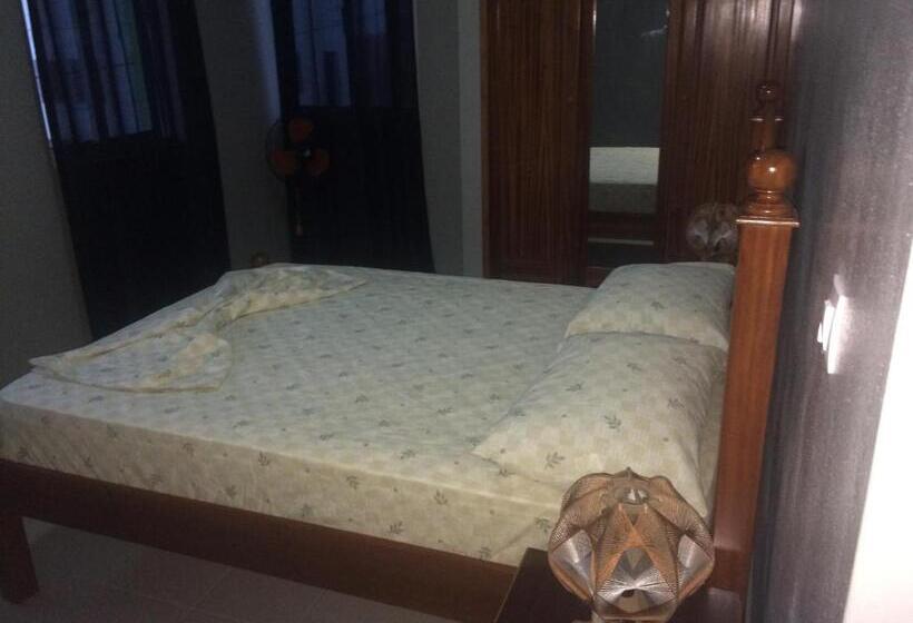 اتاق استاندارد, Pensao Motel Sodade