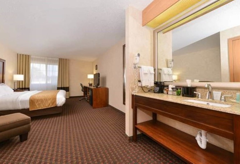 Люкс Вид на Реку, Comfort Inn & Suites Riverview Near Davenport And I80