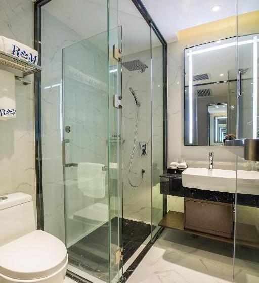 اتاق سوپریور با تخت بزرگ, Ruiman International