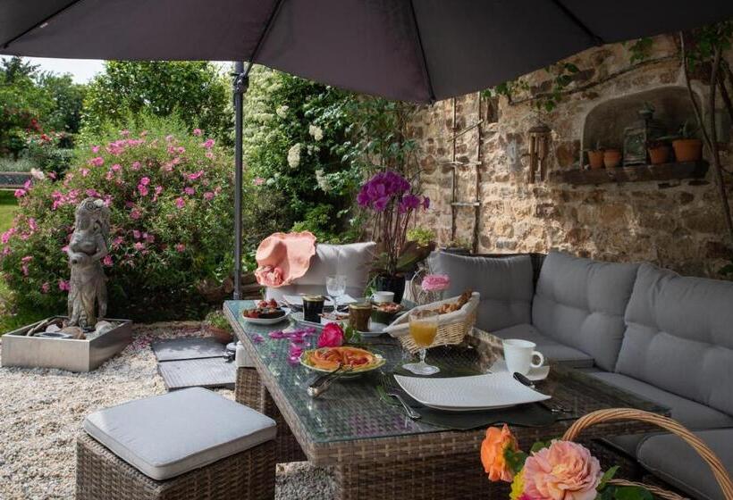 Номер Deluxe Кровать Кинг, Maison D Hôtes De Charme La Rose De Ducey Près Du Mont Saint Michel