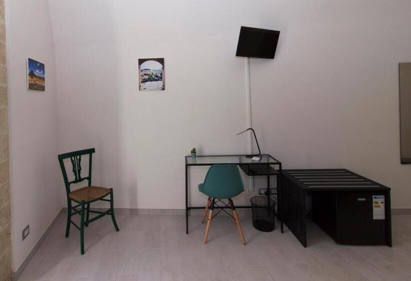 اتاق استاندارد سه نفره, Il Sentiero Dell Itria   Camere Con Vista