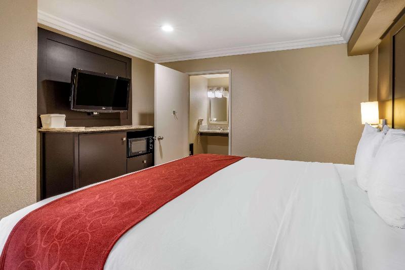 Люкс Кровать Кинг, Comfort Suites San Clemente Beach