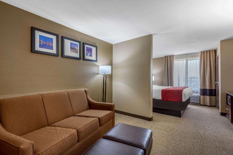 اتاق استاندارد برای معلولان, Holiday Inn Express Hotel & Suites Topeka North By Ihg