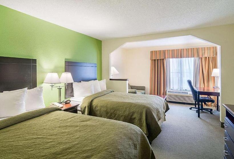 Suite, Quality Inn & Suites Near I 80 And I 294