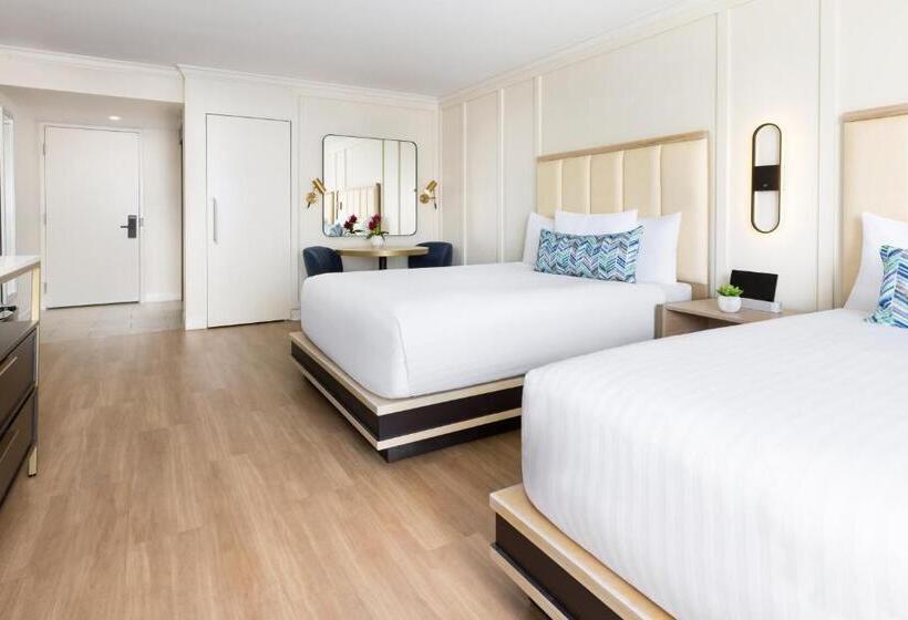 스탠다드 룸, The Anza  A Calabasas