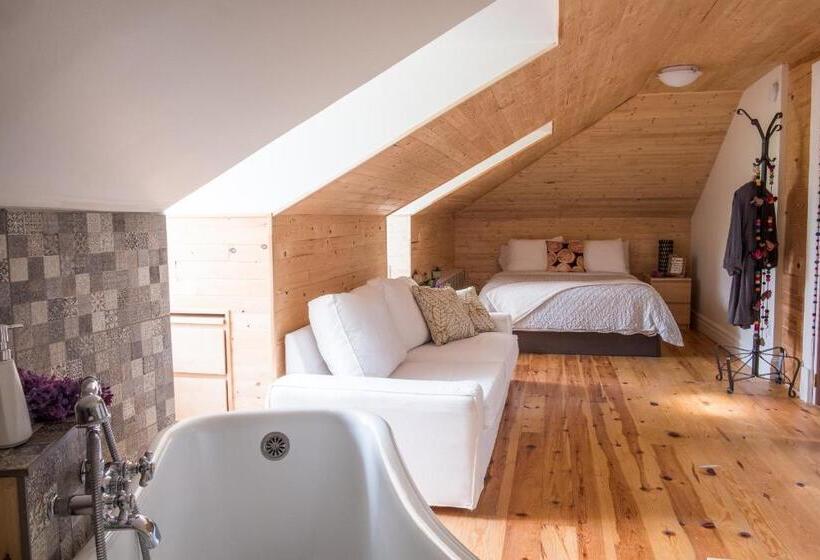 디럭스 룸, Auberge De La Visitation
