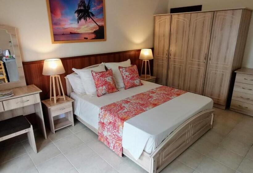 اتاق استاندارد, Blue Beryl Guest House
