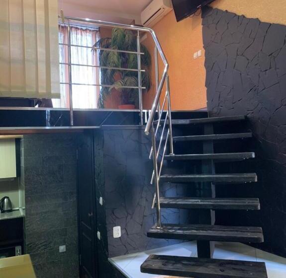 سوییت دوبلکس, Na Bukovinskoy Guest House