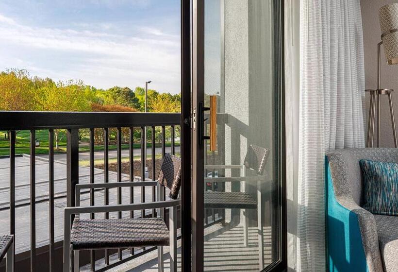 اتاق استاندارد, Courtyard Paducah West