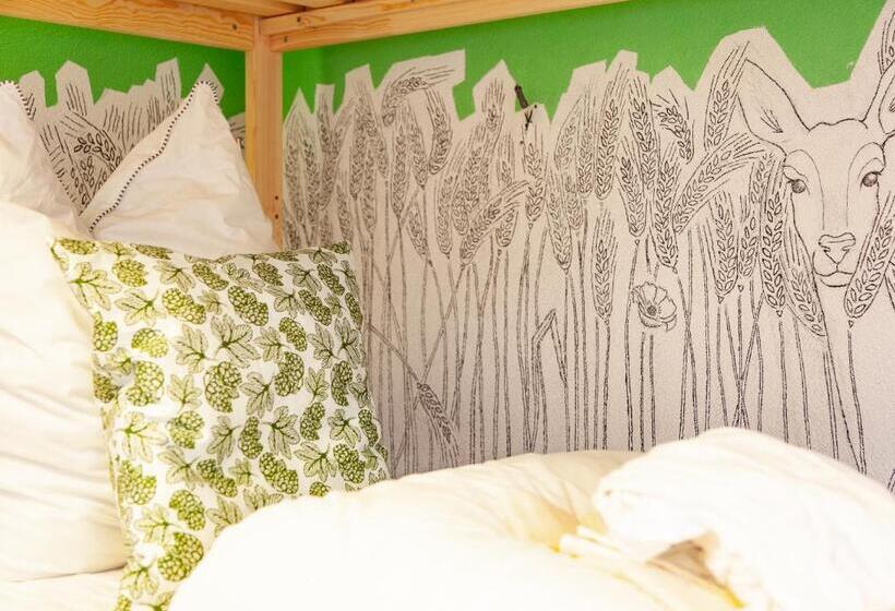 Кровать в Общей Комнате, Brauhotel Bonn