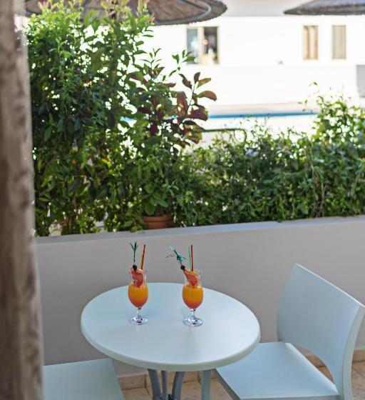 اتاق استاندارد, Delfina Boutique
