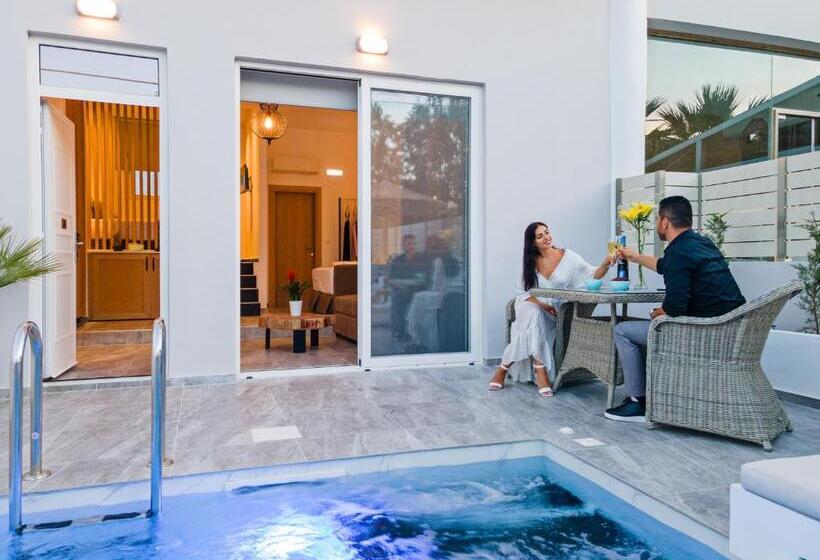 Suite amb Piscina, Delfina Boutique