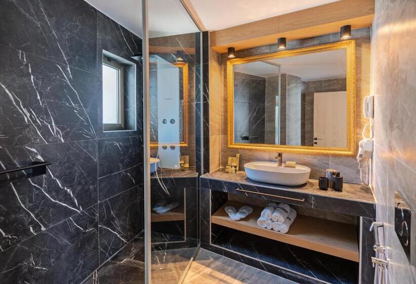 Suite amb Piscina, Delfina Boutique