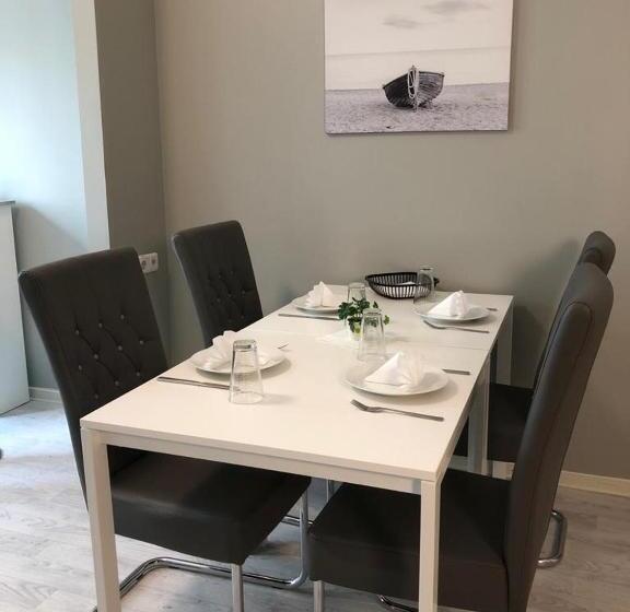 Номер Стандарт с Балконом, U. + Apartments