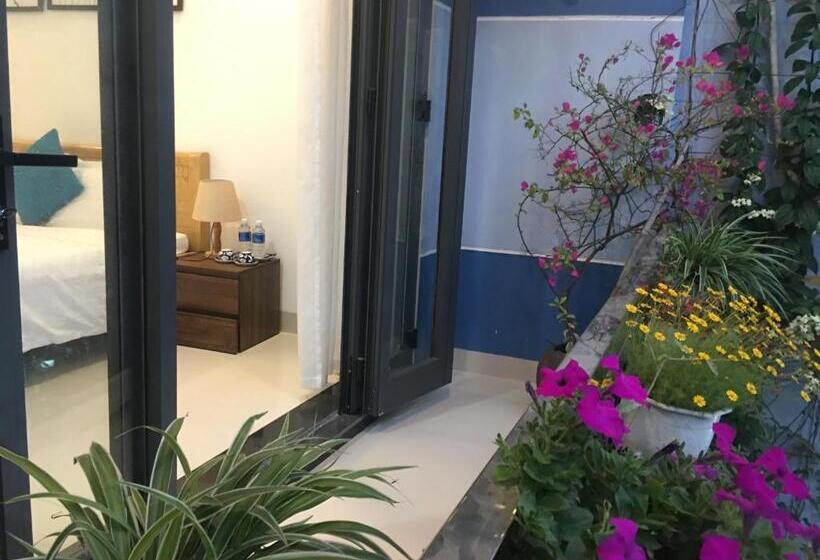 اتاق استاندارد با بالکن, Cherry Garden Homestay
