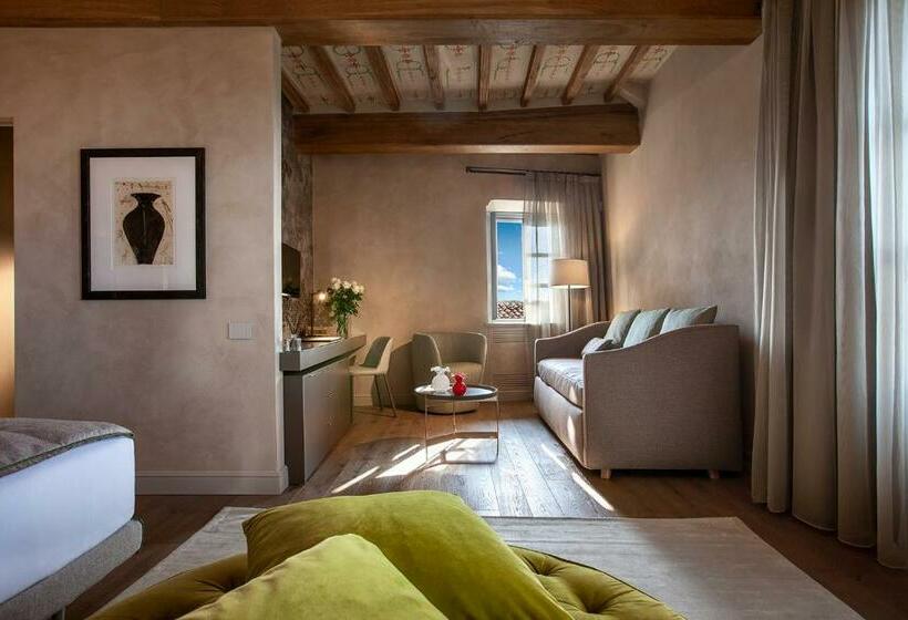 バルコニー付きジュニアスイート, Il Cortile Di San Michele