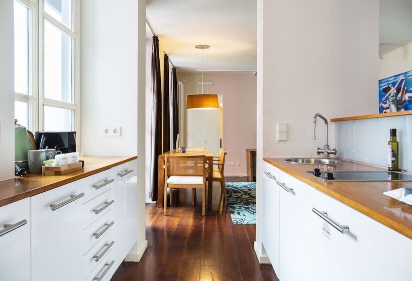 آپارتمان 1 خوابه با بالکن, Numa I Belfort Rooms & Apartments