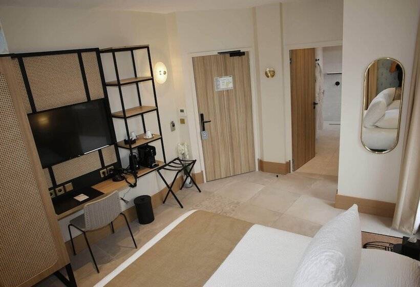 Номер Deluxe Вид на Море, Splendid Hôtel & Spa