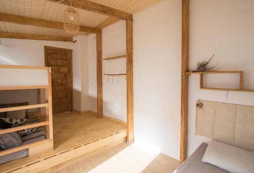 اتاق استاندارد با چشم‌انداز کوهستان, Casa Calma Yoga Guesthouse