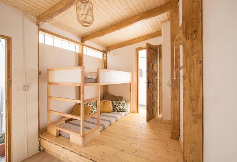 اتاق استاندارد با چشم‌انداز کوهستان, Casa Calma Yoga Guesthouse