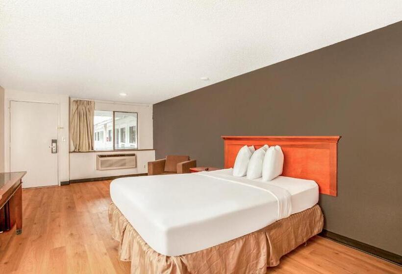 프리미엄 룸, Motel 6 Centralia, WA - East
