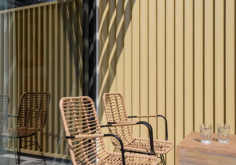 סוויטה, Fos Downtown Suites